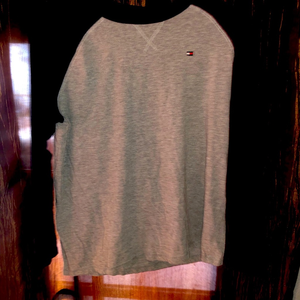 Long sleeve shirt